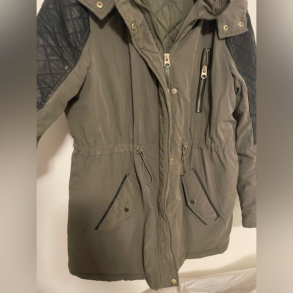 Atmosphere Jacket 12 - Picture 4 of 7